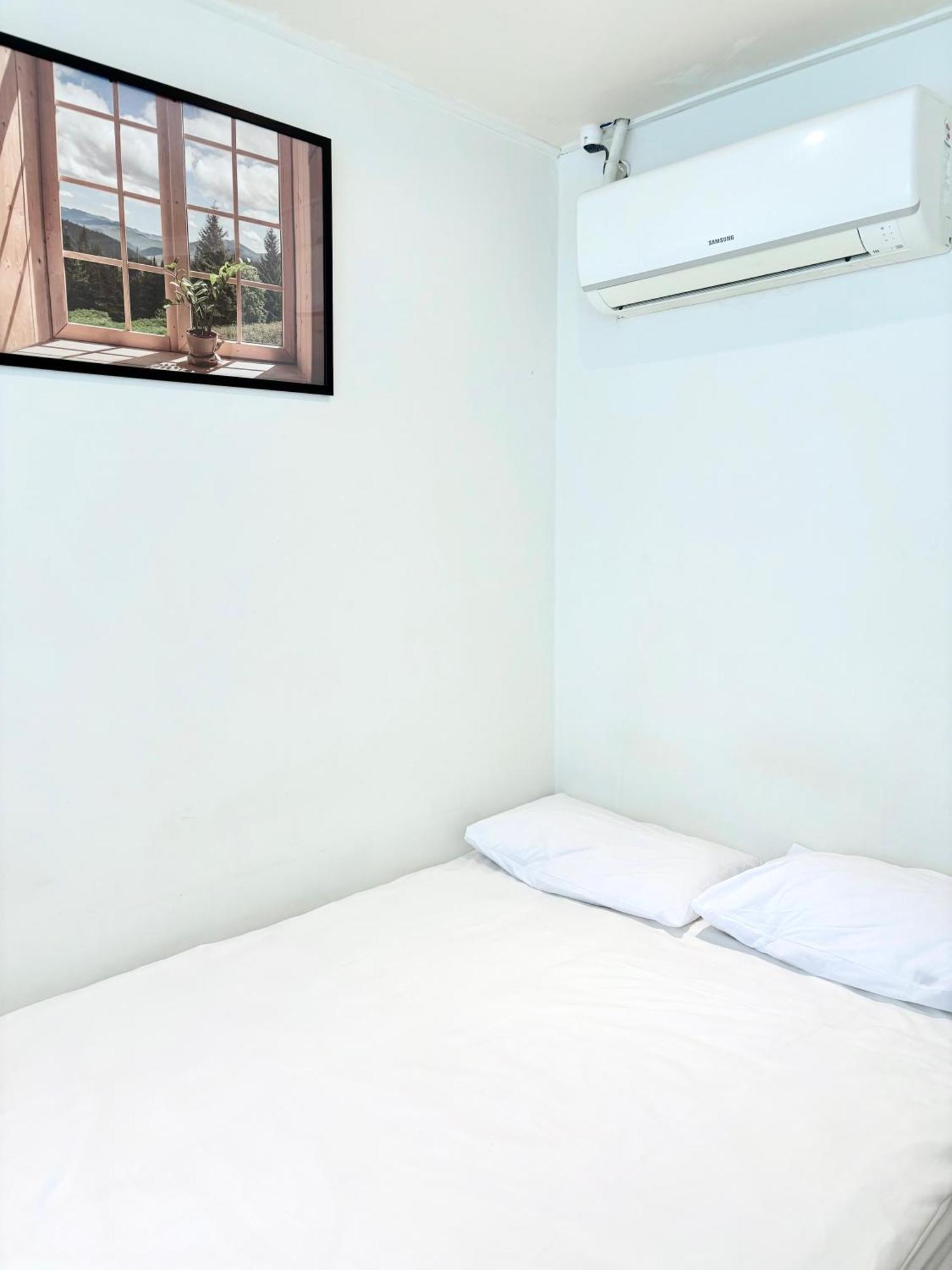 Ssh Ikseon Peter Cat Hostel Seoul Exterior photo